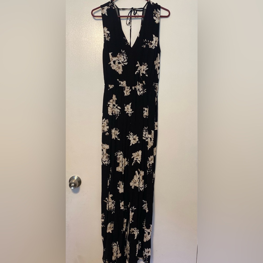 5/48 Floral Jumpsuit - Size Medium